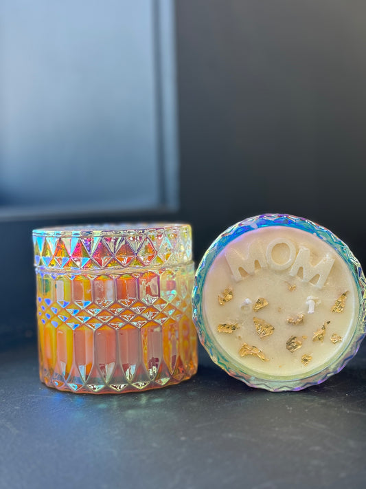 Iridiscent Mom Candle